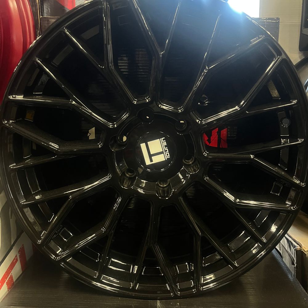 Touren gloss black multi-spoke wheel